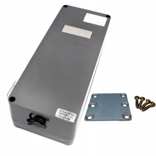 Rückseite des Abwehrgeräts mit Magnet und Montageplatte